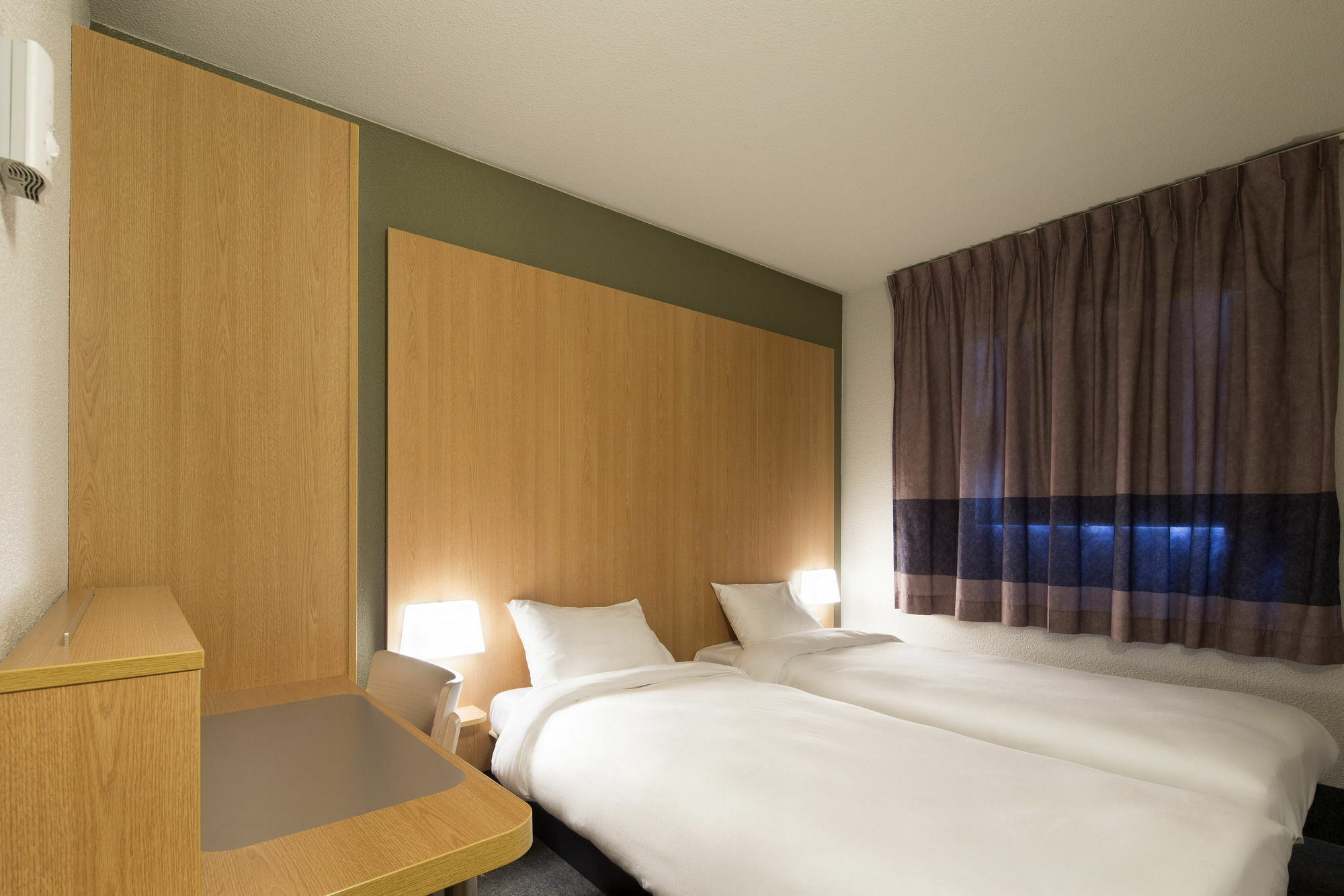 B&B Hôtel Dunkerque Centre Gare Dunkirk Exterior foto